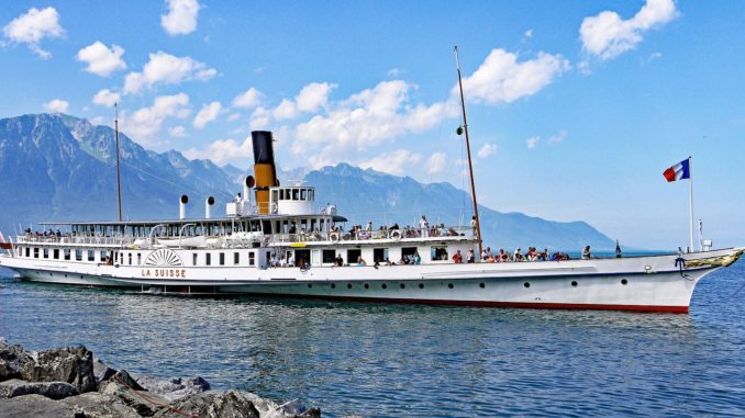 steamboat-g362ba43a7_1920